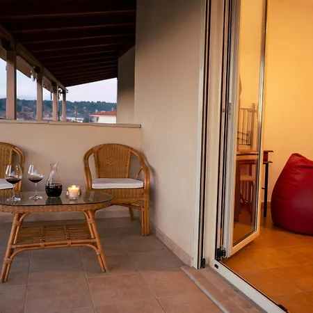 Iro's Paradise Никити