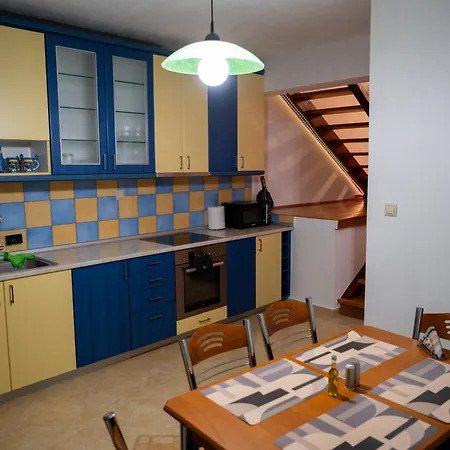 Vakantiehuis Iro's Paradise Nikiti (Sithonia)