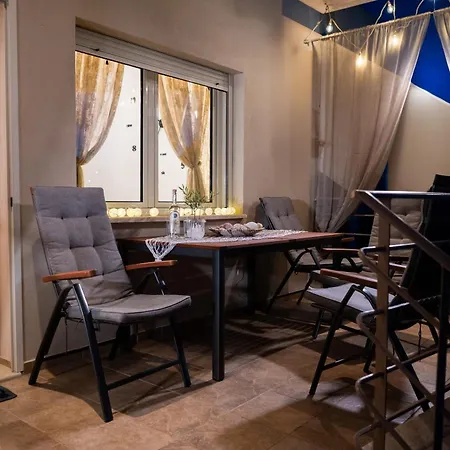 Iro's Paradise בית נופש ניקיטי