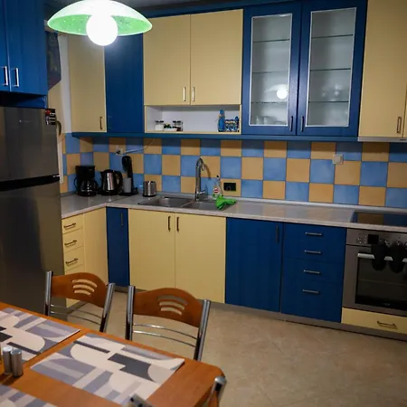 Iro's Paradise בית נופש ניקיטי